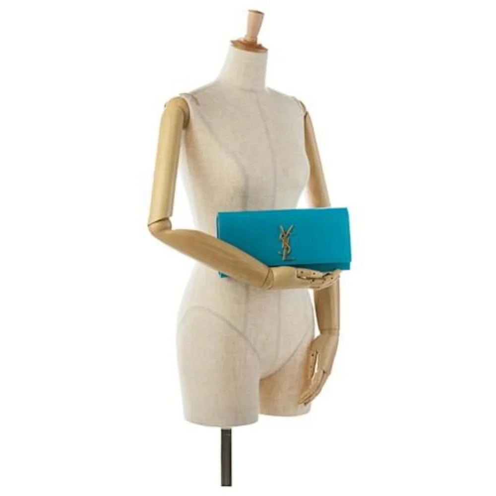 YVES SAINT LAURENT Caviar Leather Cassandre Clutch Bag turquoise - Picture 6 of 15